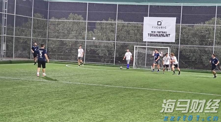 美国得州洪水造成至少13人死亡 逾20名夏令营儿童失踪
